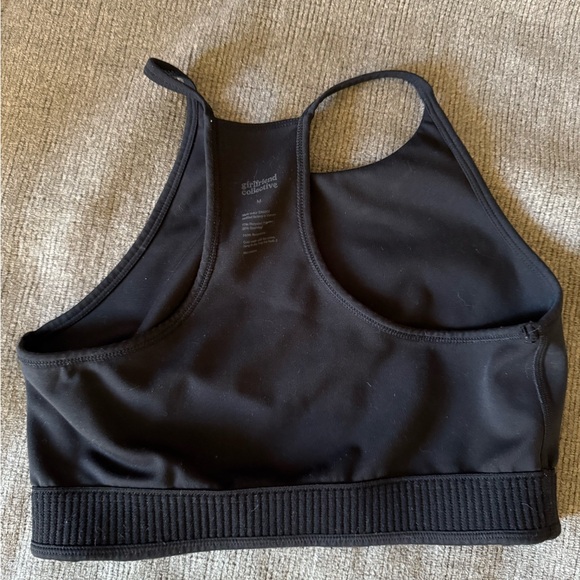 Girlfriend Collective Black Sports Bra - Picture 3 of 6